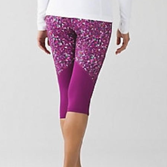 Lululemon Real Quick Crop Size 8 - Picture 2 of 7